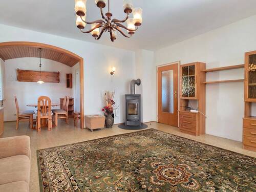 Wohn- und Essbereich EG - 6 Zimmer Einfamilienhaus in Coburg