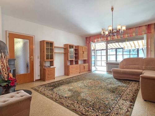 Wohnbereich EG - Einfamilienhaus mit 200,00 m&sup2; in Coburg zum Kaufen