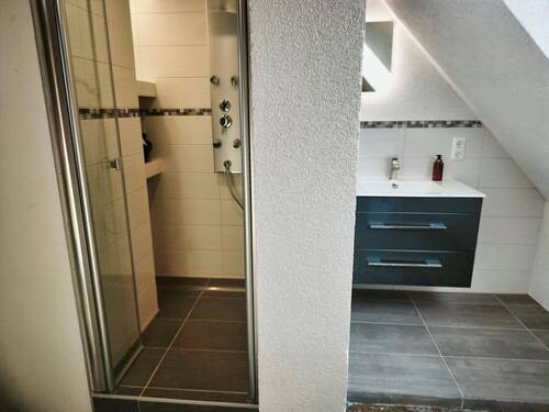 Dusche im DG - 