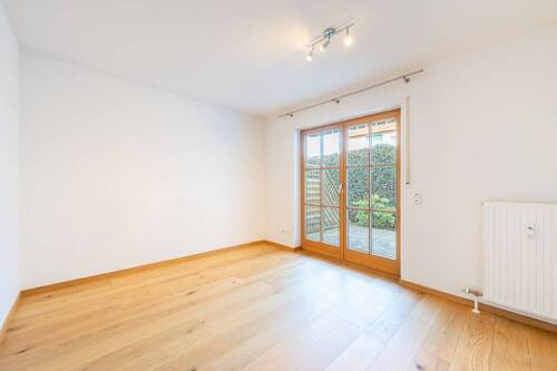 Schlafzimmer - 2 Zimmer Etagenwohnung in Gröbenzell