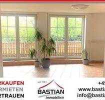 Immer obenauf! Dachgeschoss - 3 Zimmer - 1. OG - Balkon - renoviert - grüne Lage - Monsheim!