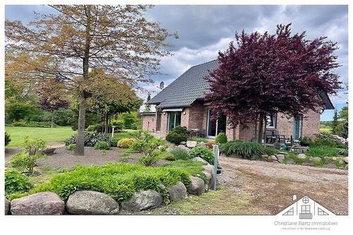 Hausansicht Seite links - 