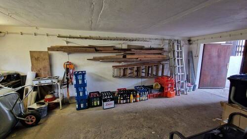 Garage - 