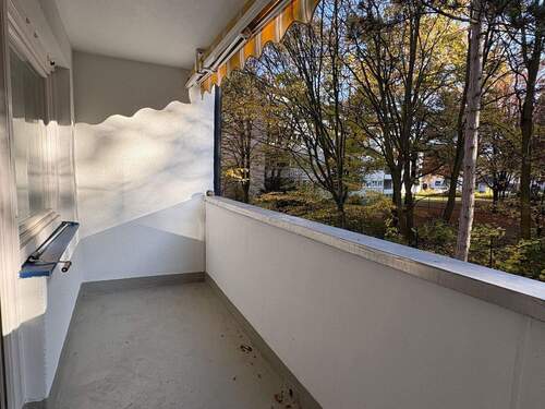 Balkon - Etagenwohnung mit 87,60 m² in Erlangen zum Kaufen