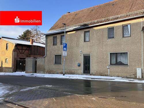 Straßenansicht - Weimar Altschöndorf Großes Haus auf großem Grundstück