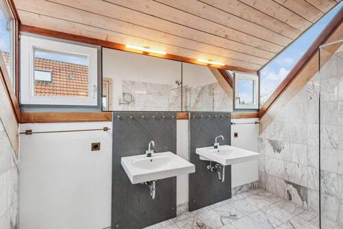 Badezimmer Haupthaus - 