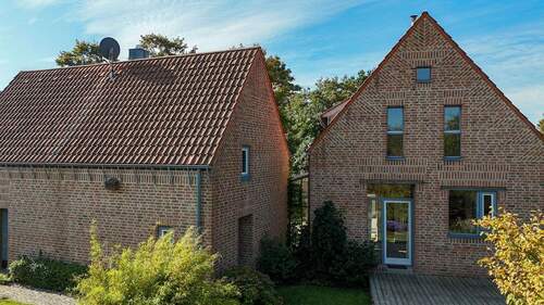 Gartenansicht - 9 Zimmer Einfamilienhaus in Willich