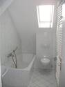 Bad mit Wanne - Etagenwohnung mit 58,20 m&sup2; in Chemnitz zur Miete