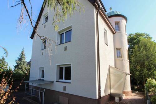 Außenansicht - 9 Zimmer Mehrfamilienhaus, Wohnhaus in Stuttgart