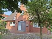 Eingang - 5 Zimmer Mehrfamilienhaus, Wohnhaus zum Kaufen in Fredenbeck