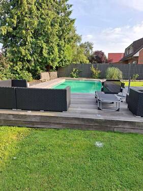 Pool - Mehrfamilienhaus, Wohnhaus mit 143,00 m² in Fredenbeck zum Kaufen