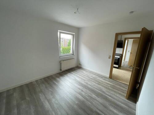 Zimmer.JPG - 