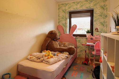 Schlafzimmer 2 OG - 