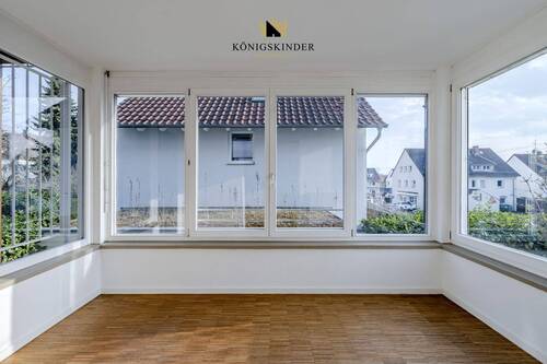 Wohn- und Essbereich Erdgeschoss - 4 Zimmer Etagenwohnung zum Kaufen in Stuttgart / Degerloch