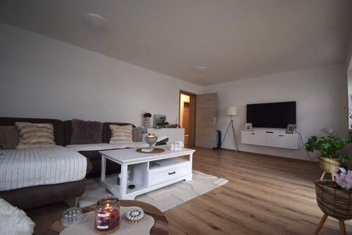 Wohnzimmer (2).JPG - Terrassenwohnung in Passau zum Kaufen