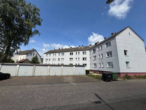 Rückfront - Mehrfamilienhaus, Wohnhaus in Recklinghausen zum Kaufen