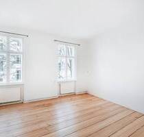 Ruhige 2-Zimmer-Wohnung in schönem Kreuzberger Altbau nahe dem Carl-Herz-Ufer - Berlin