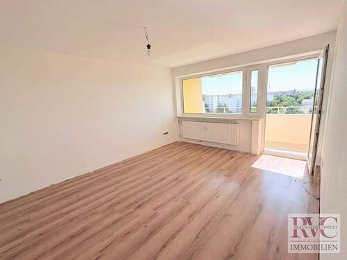 Zimmer 2 - 
