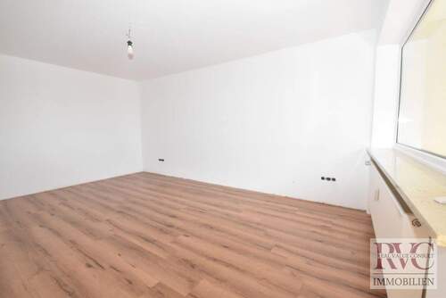 Zimmer 2 - 
