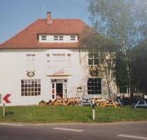 Wohn- u. Geschäftshaus - Ehemalige Gaststätte, Umbau zum Boardinghaus geplant auf großem, ländlichem Grundstück - Spenge