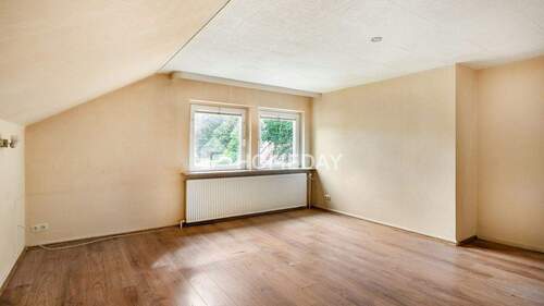 1. OG Wohnzimmer 1 - 