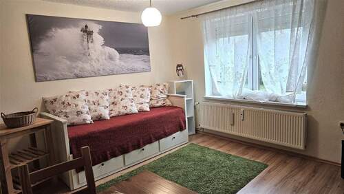 Wohnzimmer (2) - Etagenwohnung mit 58,00 m&sup2; in Görlitz zum Kaufen