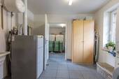 Hauswirtschaftsraum mit Brennwertheizung - 