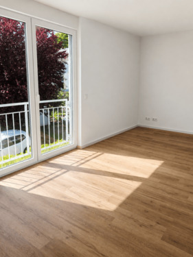 Foto_innen_01 - Moderne schöne Büroräume mit Zugang zum Balkon