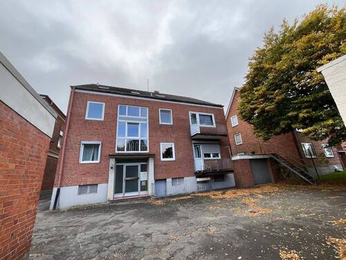 Hauseingang/Hausansicht Rückseite - 