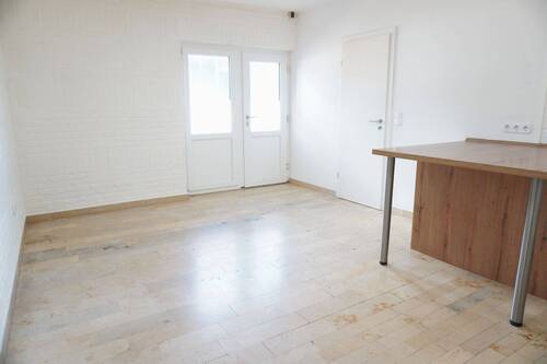 Wohn-/Esszimmer - 