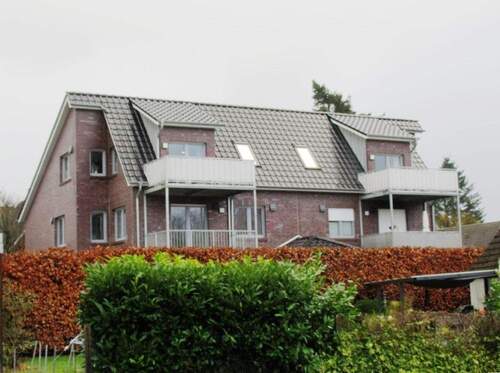 Balkonseite - Modernes Penthouse m. Einbauküche, 2 Balkonen u. PKW-Stellpl.,KfW55Erdwärme