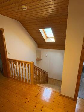 Treppe Blick OG.JPG - 