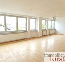 Neu renoviertes KombibüroPraxis mit optionaler Küchenzeile in Weilheim!