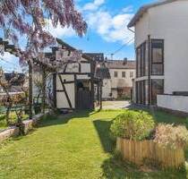 Charmante Hofreite mit Gartenidylle und modernster Energietechnik - Hofheim