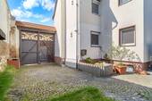 Hof - Einfamilienhaus mit 183,80 m&sup2; in Hofheim zum Kaufen