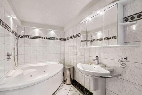 Badezimmer UG - 