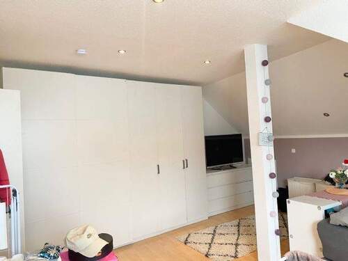 Schlafzimmer Ansicht 1 - 