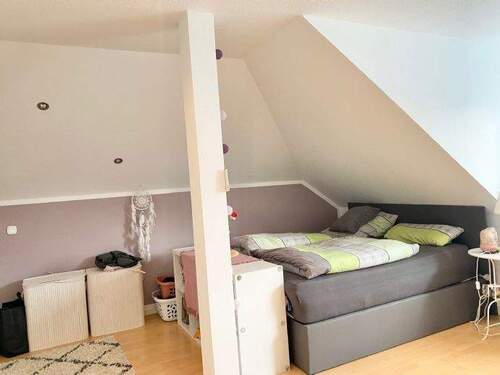 Schlafzimmer Ansicht 2 - 