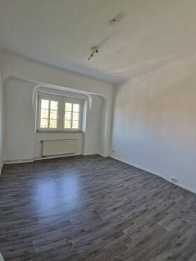 Zimmer2 - Etagenwohnung mit 90,00 m&sup2; in Magdeburg zur Miete