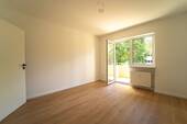 Schlafzimmer 1 m. Balkon - 