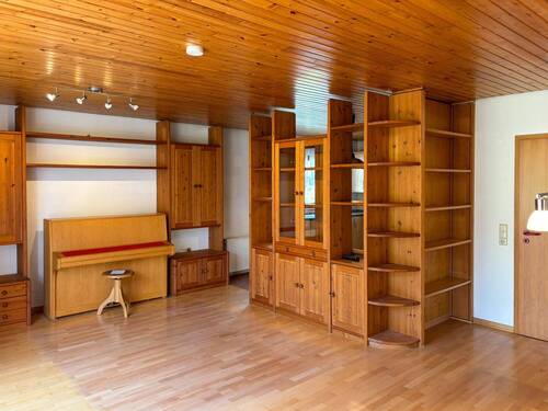 Wohnzimmer / Esszimmer EG rechts - 