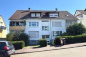 Hausansicht von der Straße - 2 Zimmer Etagenwohnung zum Kaufen in Schorndorf
