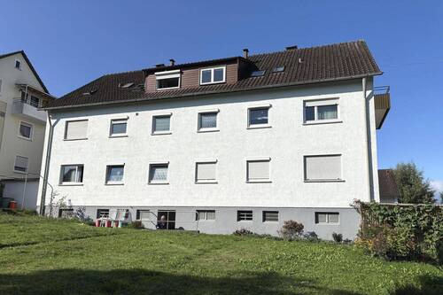 Hausansicht vom Garten - 2 Zimmer Etagenwohnung in Schorndorf