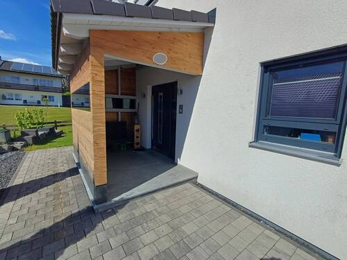 Hochwertiger Eingangsbereich - Einfamilienhaus mit 153,00 m² in Fürstenstein zum Kaufen