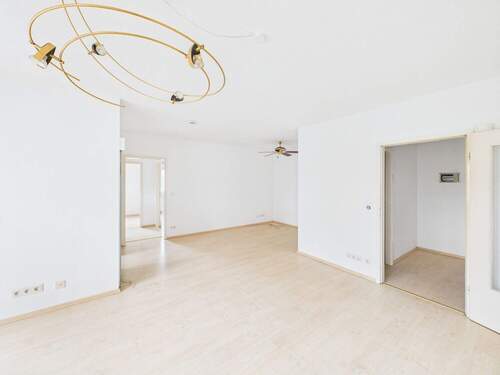 Mit direktem Zugang zur... - 3 Zimmer Etagenwohnung zum Kaufen in Wiesbaden