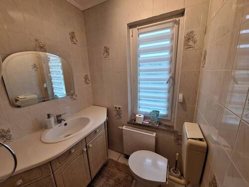 separates WC - 