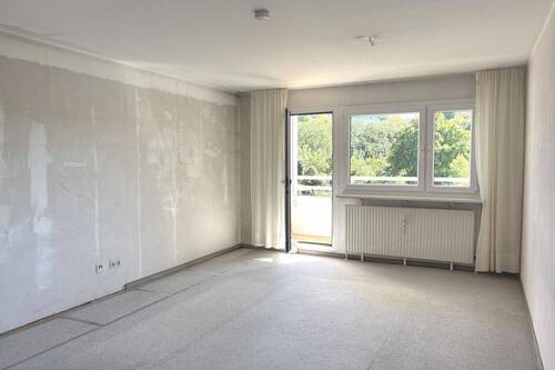 Wohnen/Essen - 2 Zimmer Etagenwohnung in Stuttgart