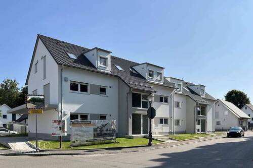 Ansicht Eingang - 2 Zimmer Etagenwohnung zum Kaufen in Aindling