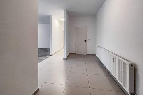 Diele - 4 Zimmer Etagenwohnung zur Miete in Dortmund