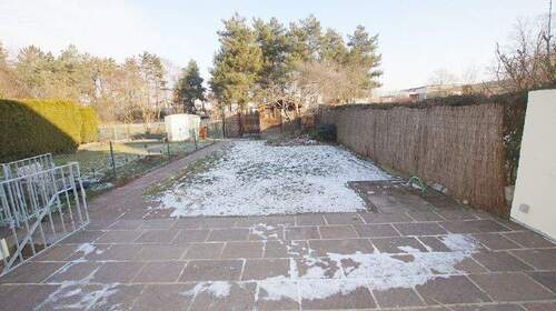 Garten, Terrasse - 5 Zimmer Reihenmittelhaus zur Miete in Straubing